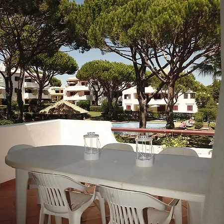 With Pool Vilamoura
